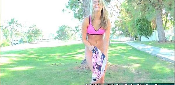  Kenna porn blonde xxx show jogging golf course